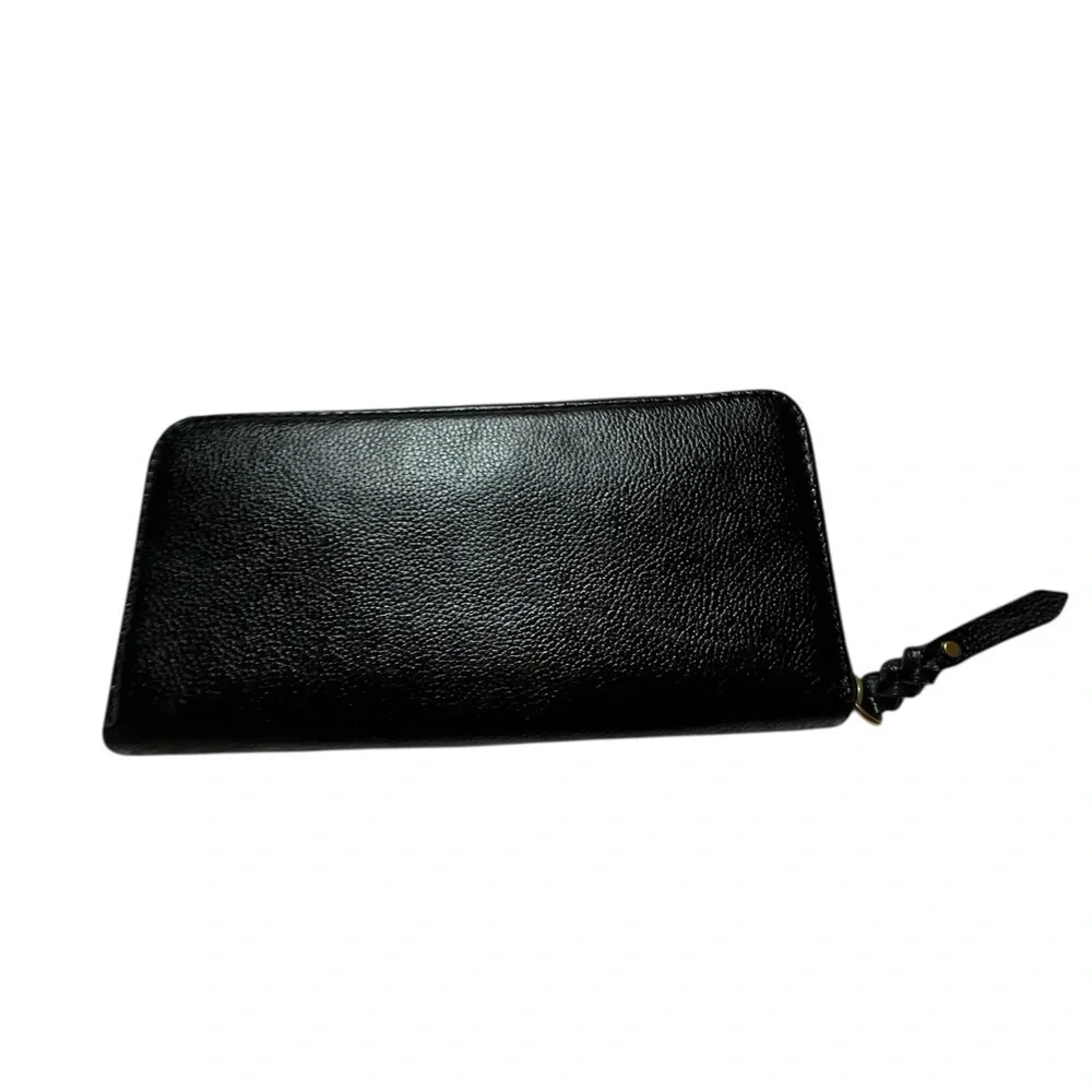 Fossil Black Pebbled Leather Wristlet